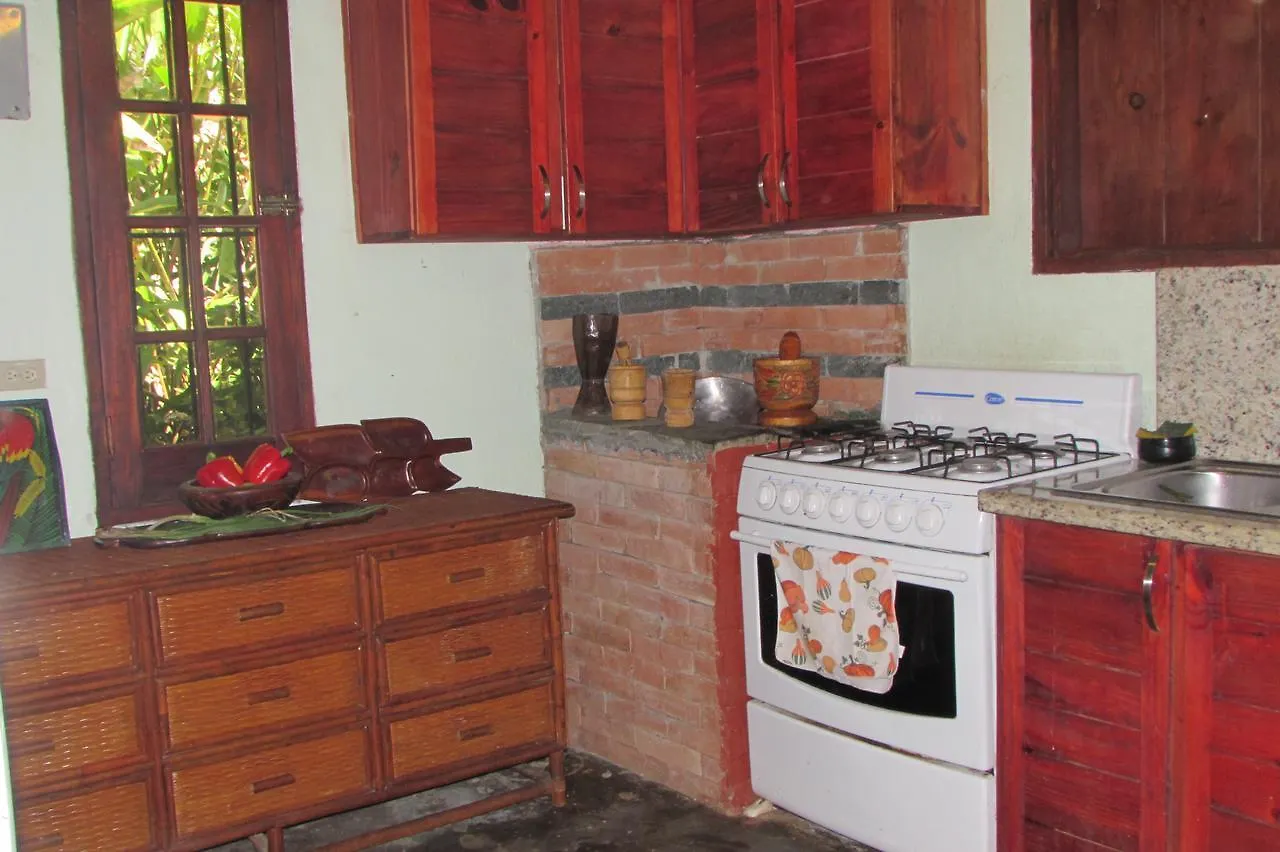 Arroyo Frío River Lodge