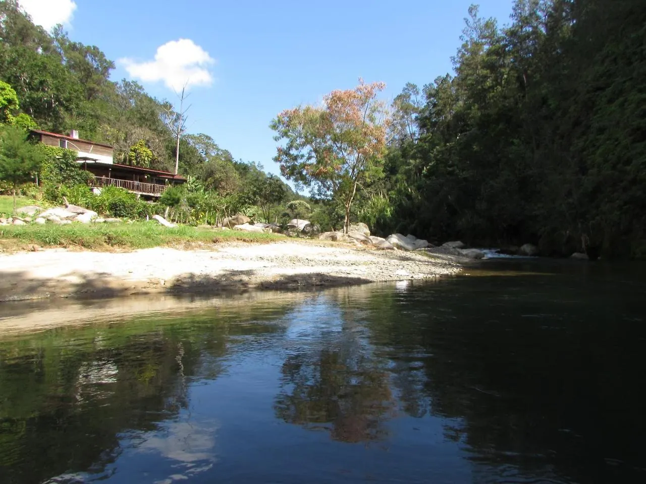 Arroyo Frío River Lodge República Dominicana